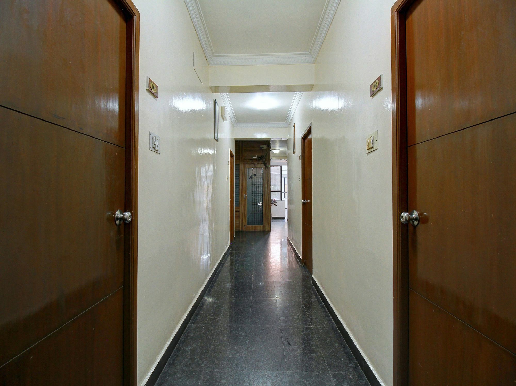 Oyo Flagship 546 Vadapalani 2*